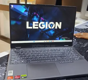 New Laptop Lenovo Legion 5 16GB AMD Ryzen 7 SSD 512GB