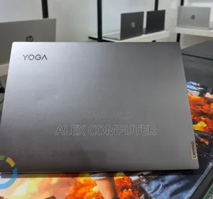 New Laptop Lenovo 16GB AMD Ryzen 7 SSD 512GB