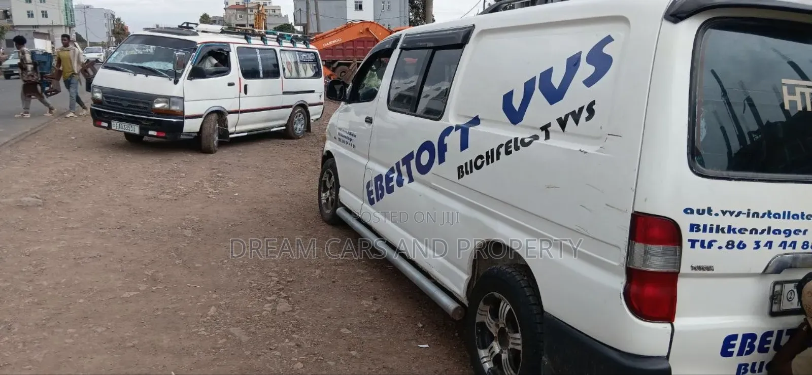 Toyota HiAce 2006 White
