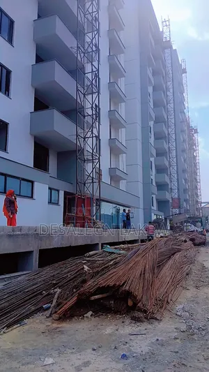 ኮምፓውንድ አፓርትመንት ከባለ 1 - 4 መኝታ ቤቶች