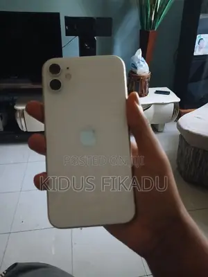 Apple iPhone 11 64 GB White
