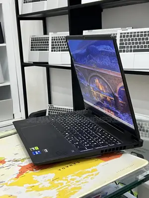 New Laptop HP Omen 16 16GB Intel Core i7 SSD 1T