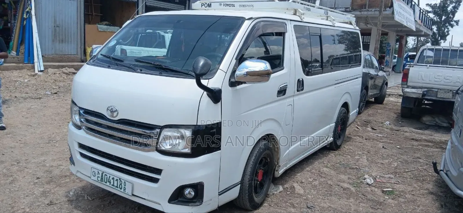 Toyota HiAce 2010 White