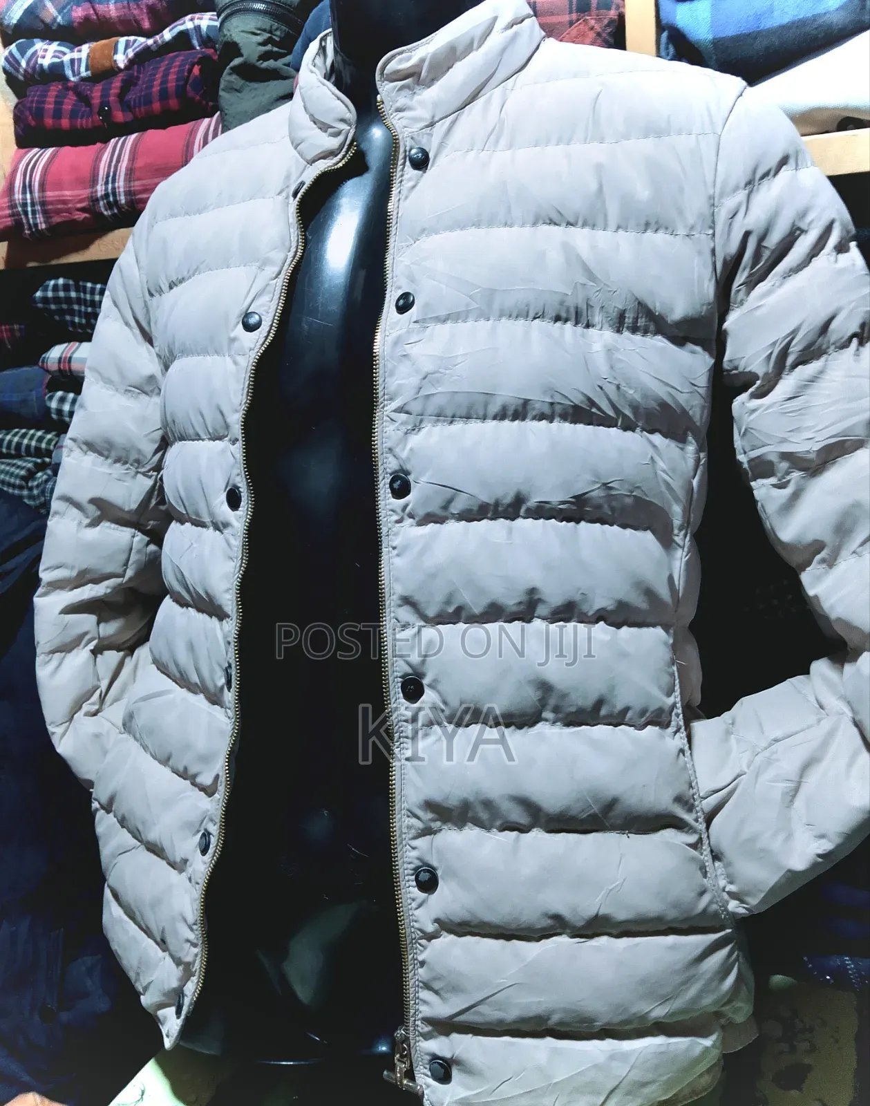 ፓፈር ጃኬት» (Puffer Jacket)