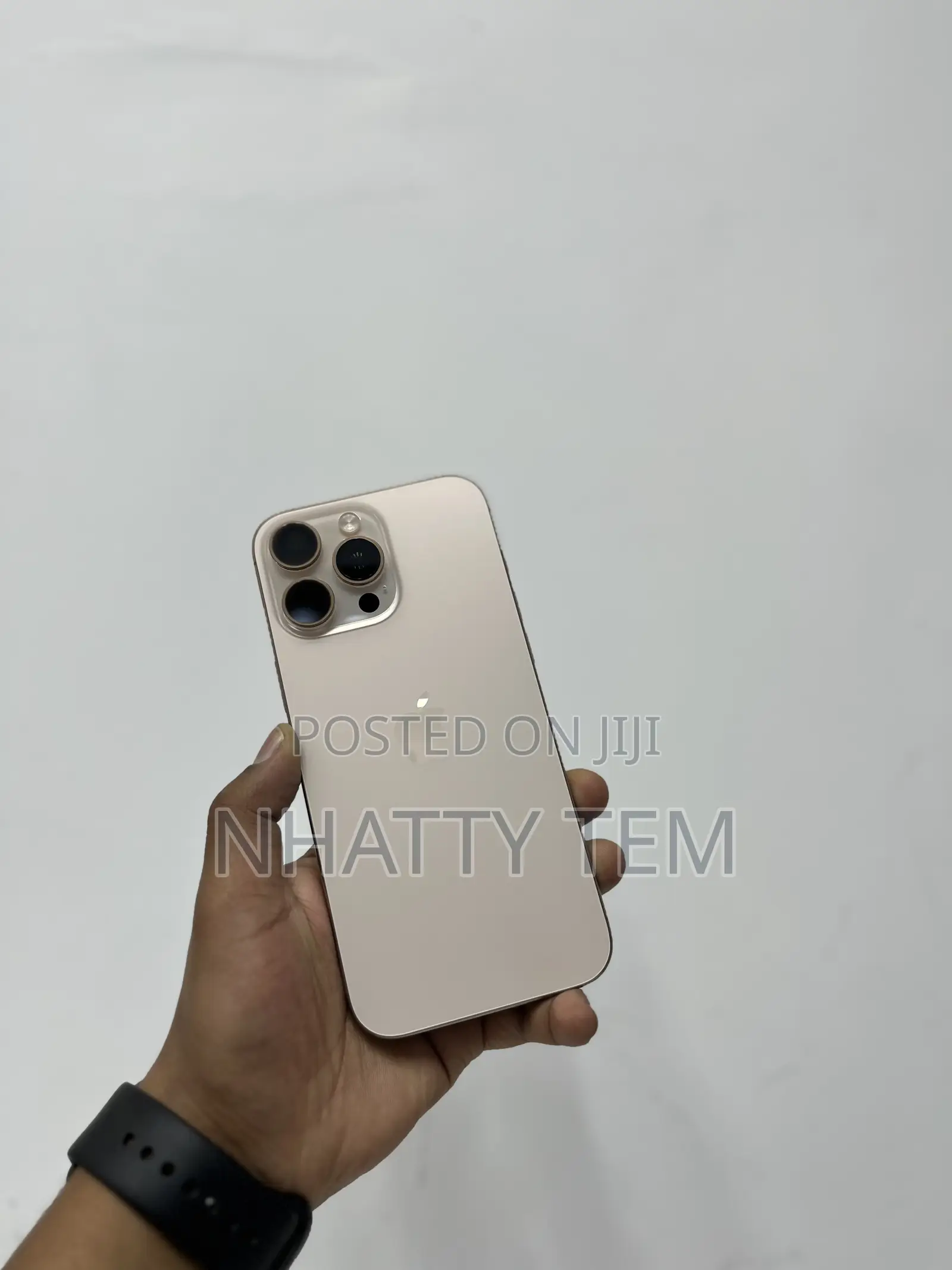 Apple iPhone 16 Pro Max 256 GB Gold
