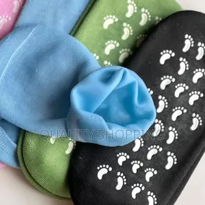 Soft Moisturizing Gel Socks Foot Care
