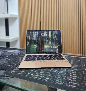 New Laptop Apple MacBook Air 2020 M1 8GB Apple M1 SSD 256GB