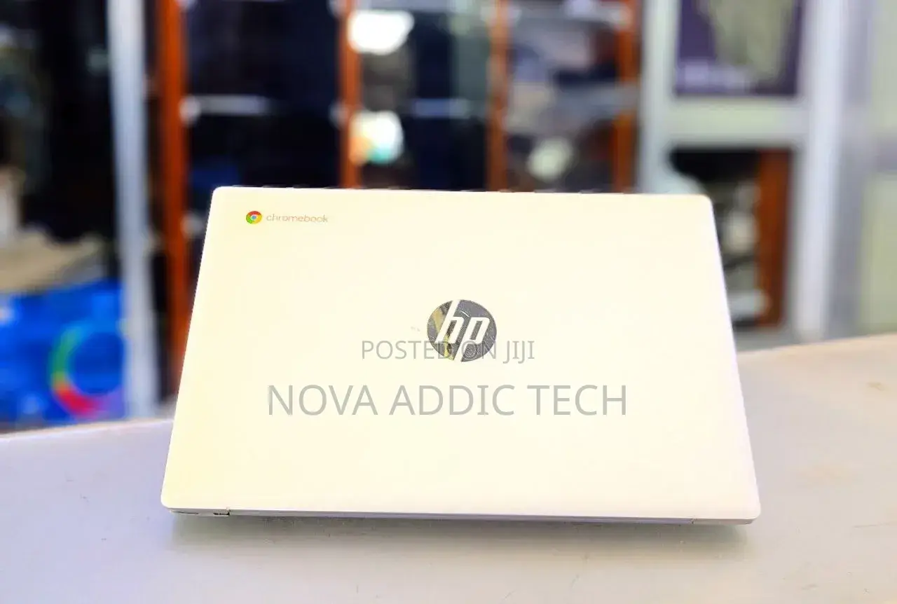 New Laptop HP Chromebook 4GB Intel Core Ultra 9 SSD 128GB