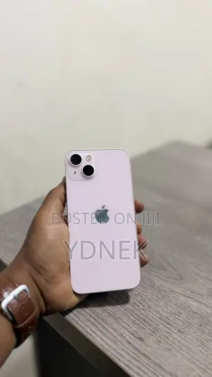 Apple iPhone 13 128 GB Pink