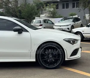 Mercedes-Benz C250 2022 White