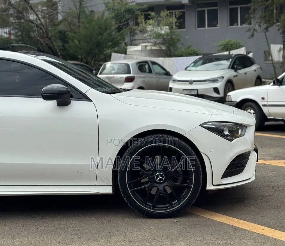 Mercedes-Benz C250 2022 White