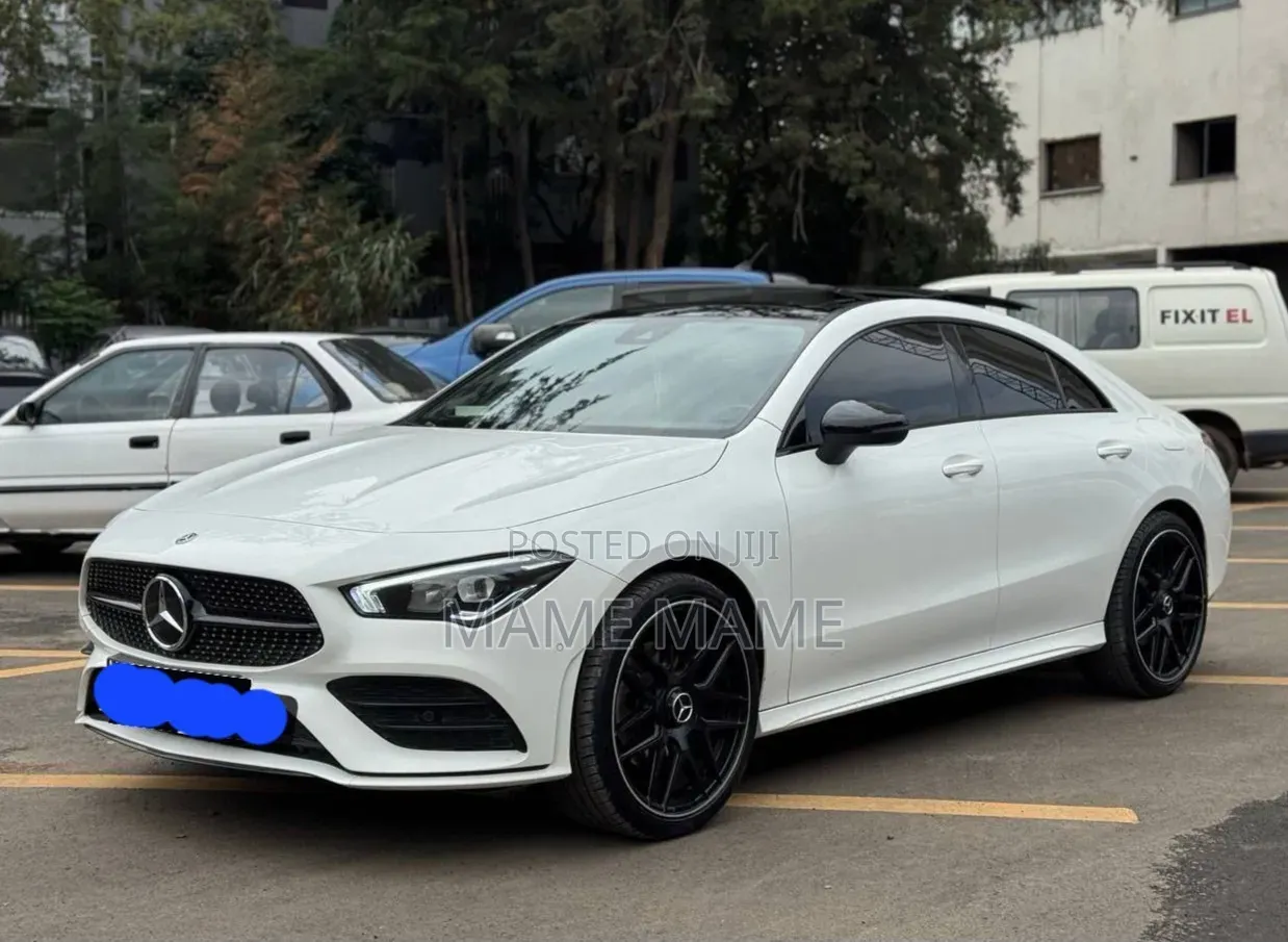 Mercedes-Benz C250 2022 White