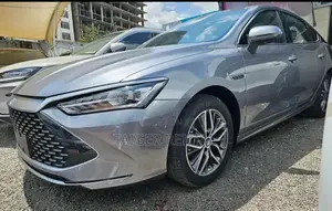የሚከራይ Byd Destroyer Hybrid * Destroyer Hybrid 4500