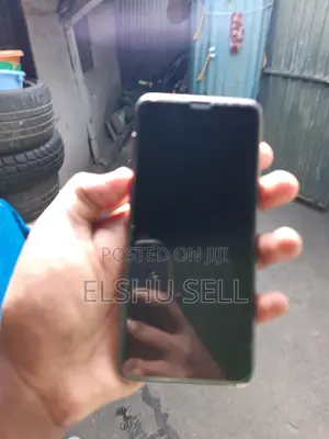 New Samsung Galaxy S9 64 GB Purple