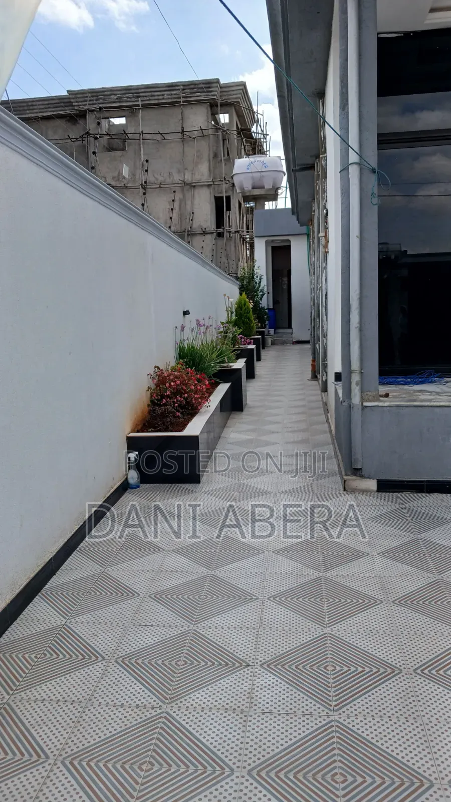 6bdrm Villa in Oromia-Finfinne for sale