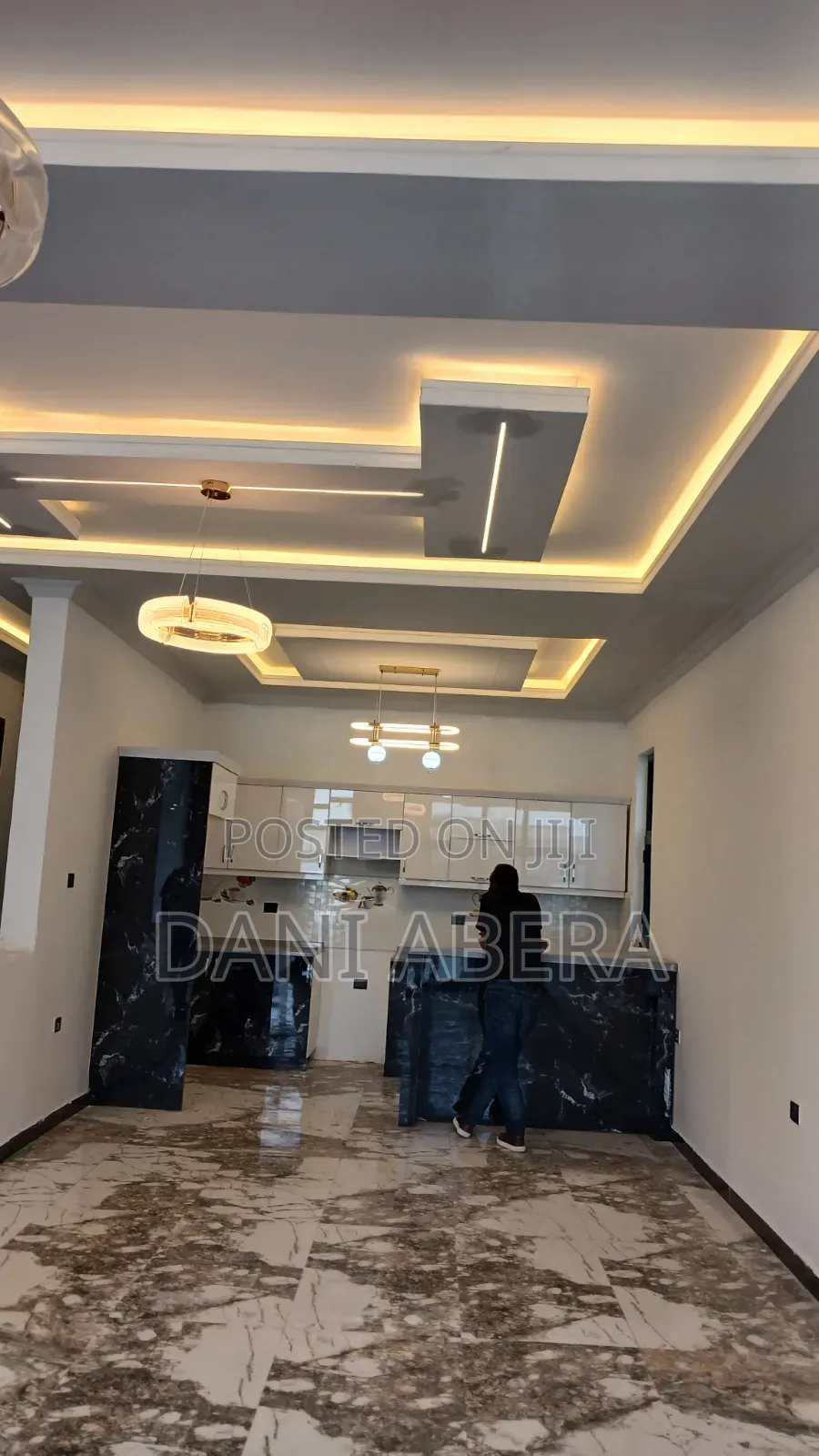 6bdrm Villa in Oromia-Finfinne for sale