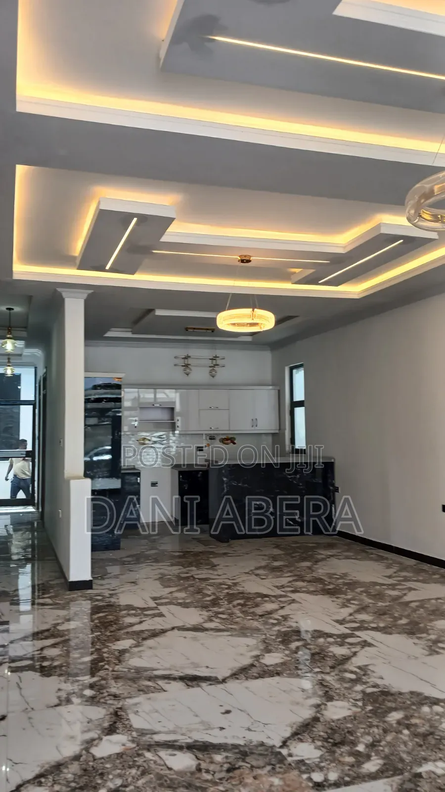 6bdrm Villa in Oromia-Finfinne for sale