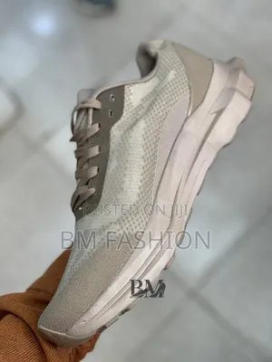 Alo X Runner Ultra-Light Style
