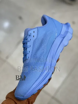 Alo X Runner: Lightweight Comfort
