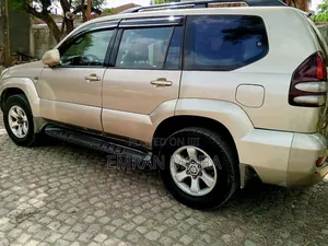 Toyota Land Cruiser Prado 2006 Beige