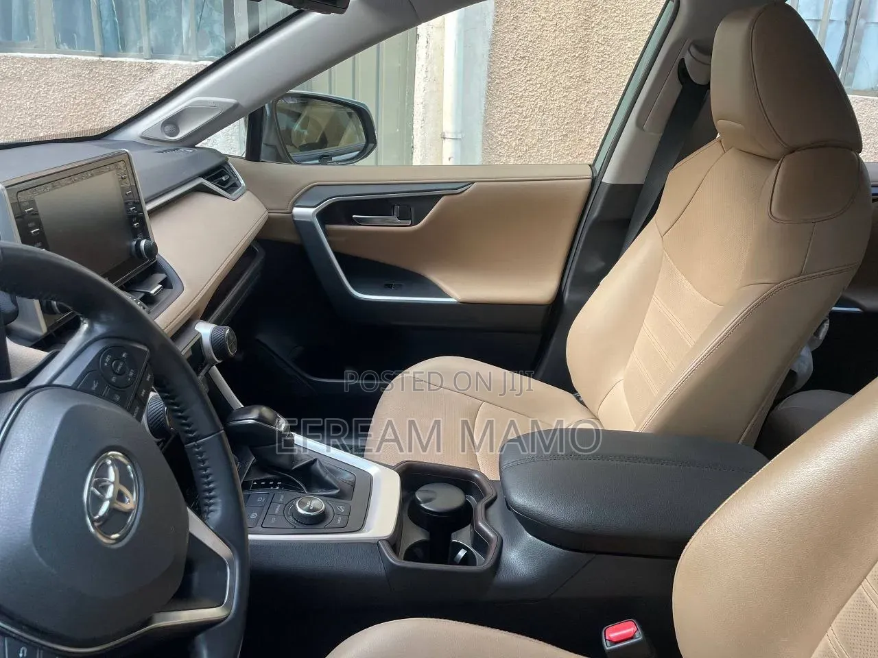 Toyota RAV4 2020 Green