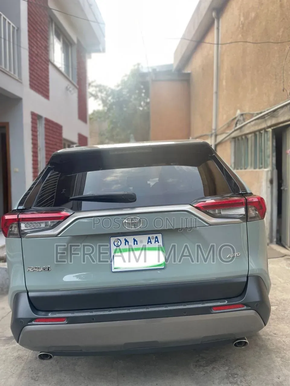 Toyota RAV4 2020 Green