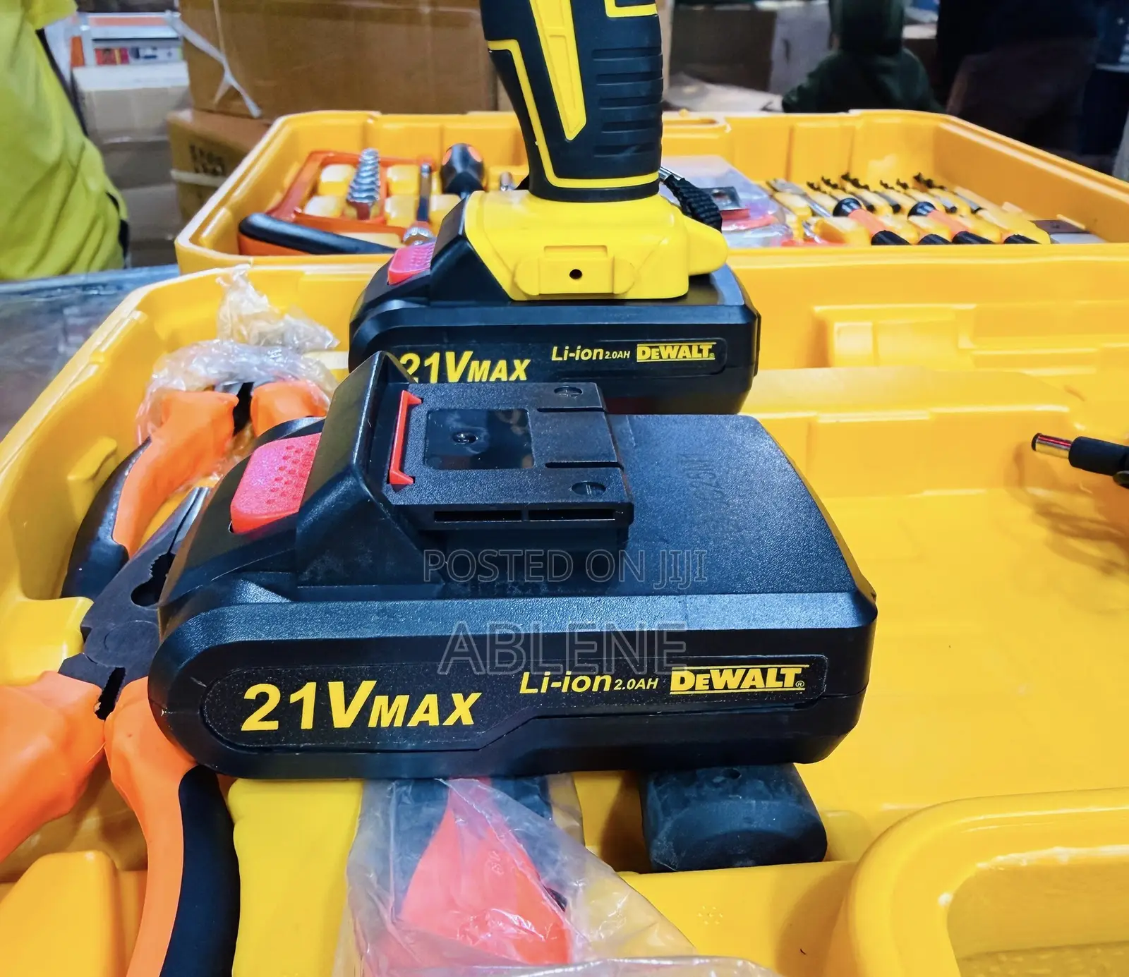 Dewalt 21v Charger Drill Full Set