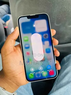 Apple iPhone 13 128 GB Green