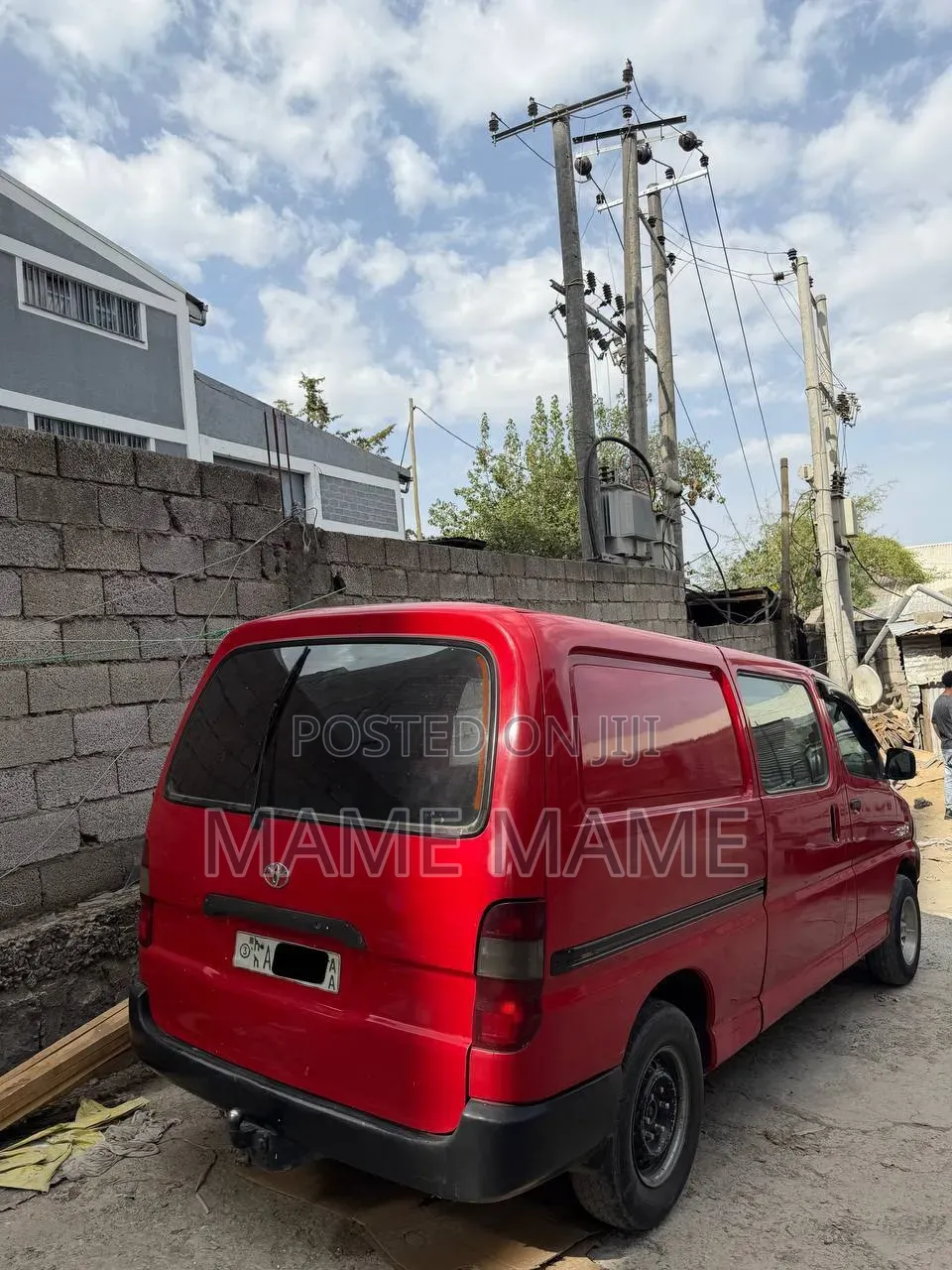 Toyota HiAce 2008 Red