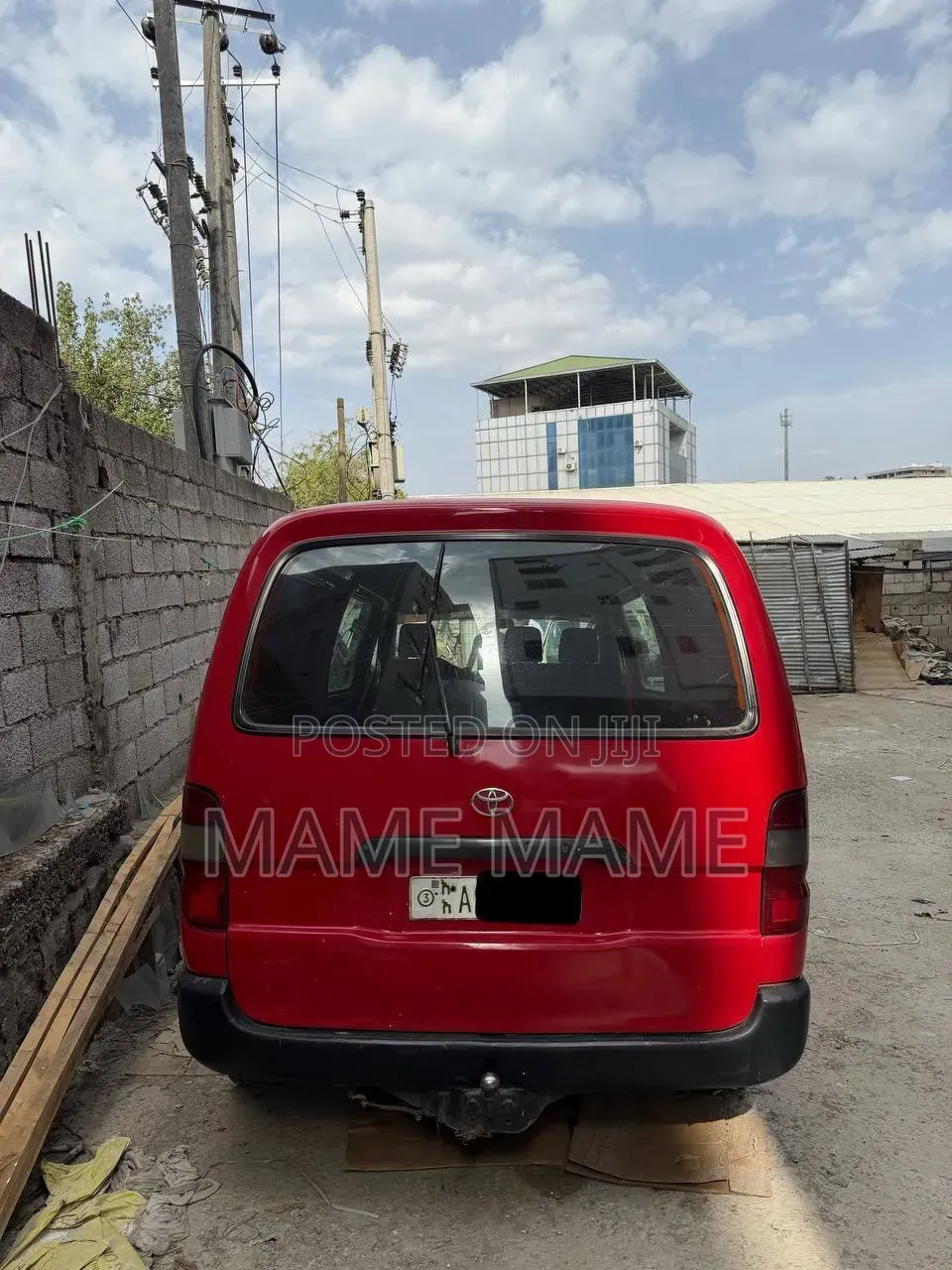 Toyota HiAce 2008 Red