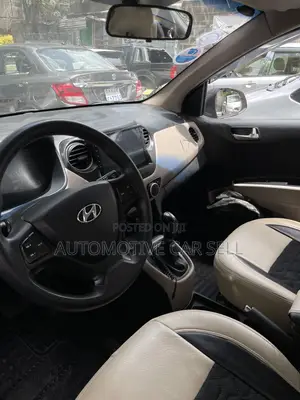 Hyundai I10 2022 Gray