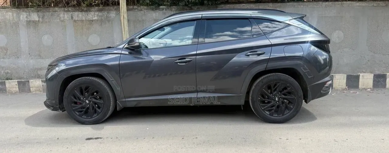 Hyundai Tucson 2022 Gray