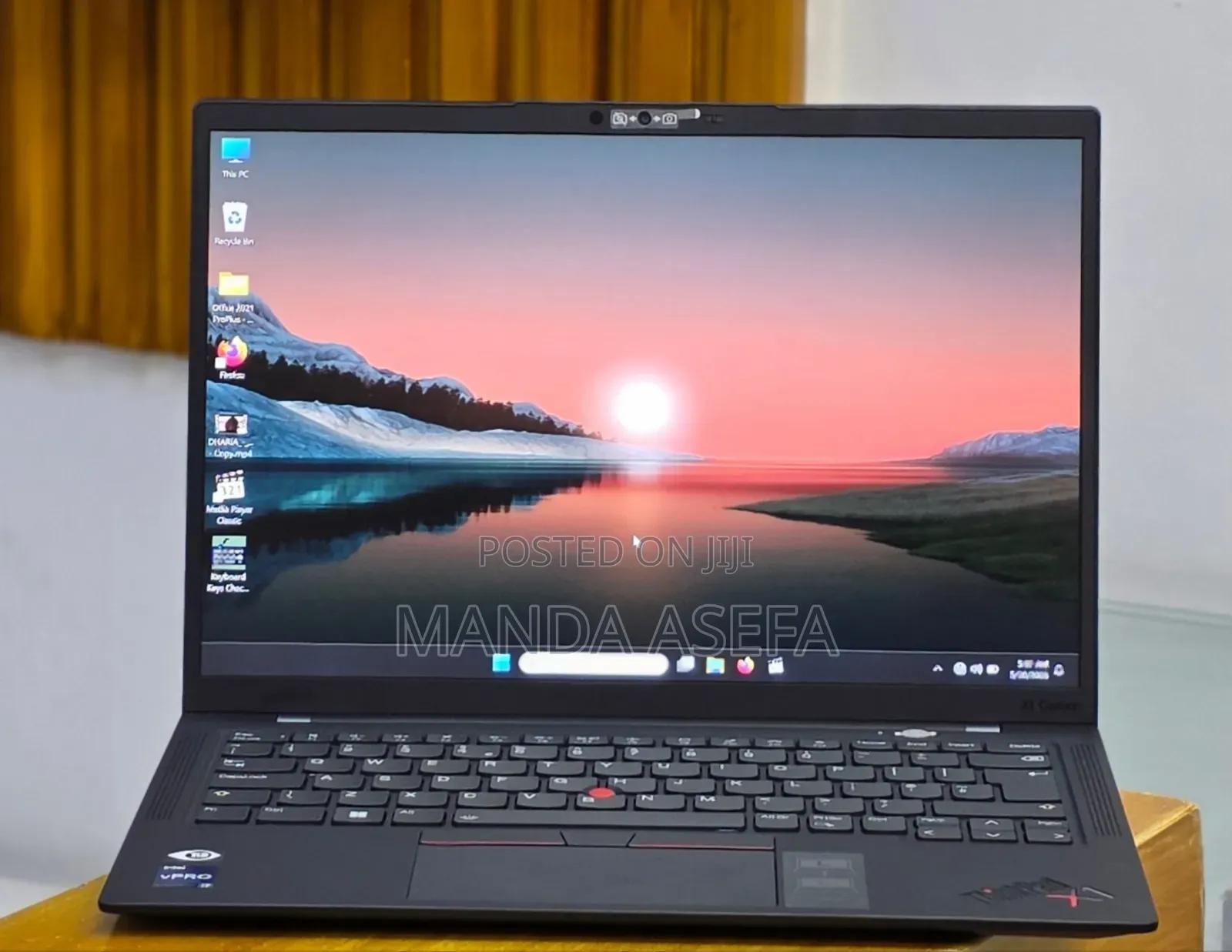 New Laptop Lenovo ThinkPad X1 Carbon 16GB Intel Core i7 SSD 512GB