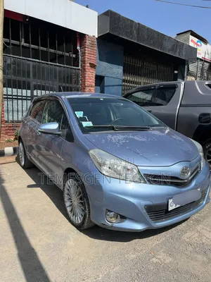 Toyota Yaris 2011