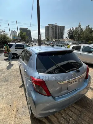 Toyota Yaris 2011