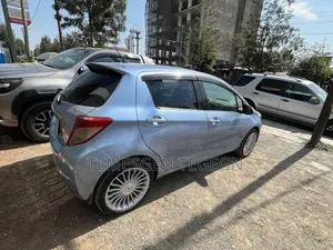 Toyota Yaris 2011