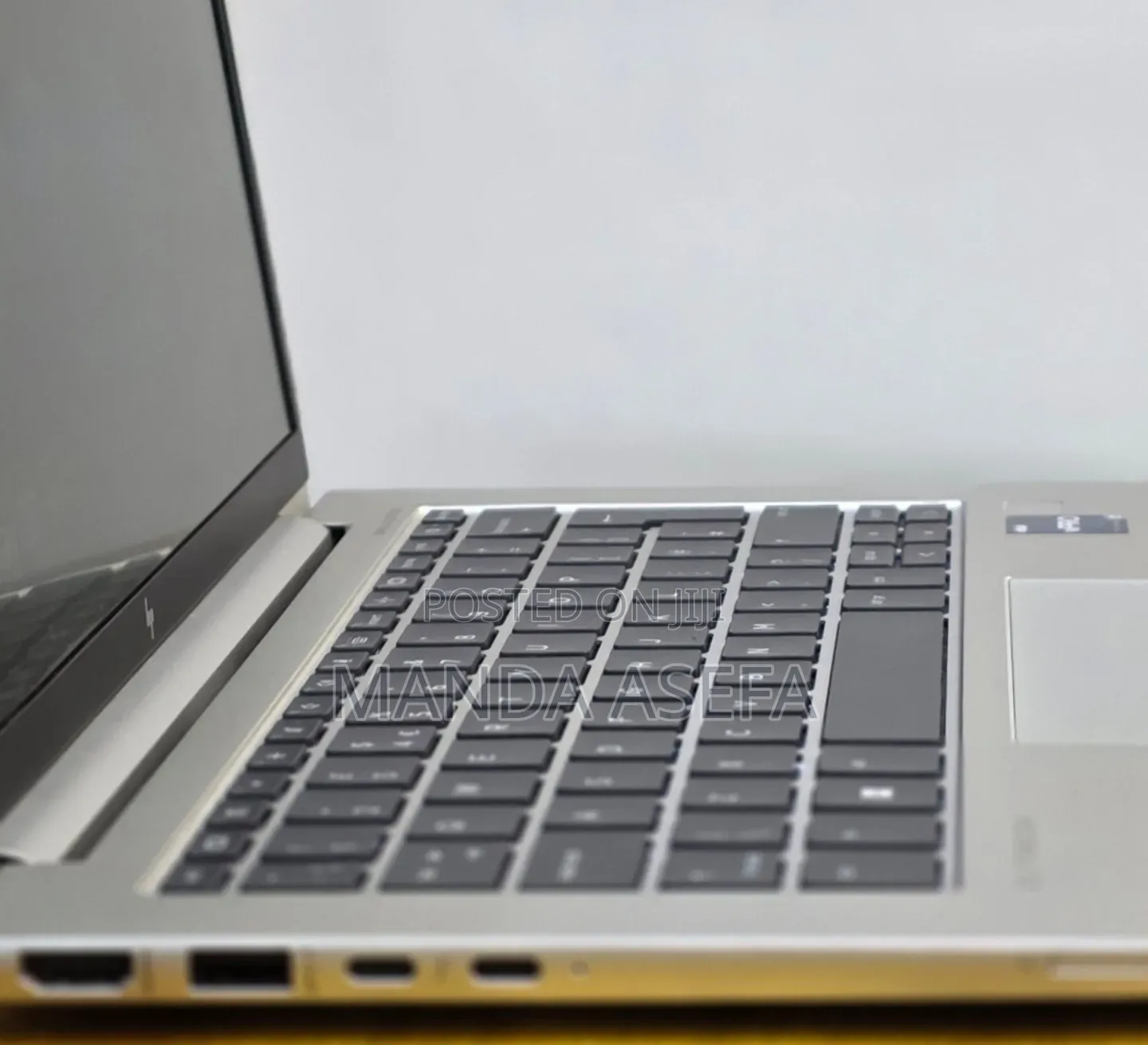 New Laptop HP EliteBook 840 G9 16GB Intel Core i7 SSD 512GB