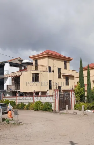 6bdrm House in Oromia-Finfinne for sale