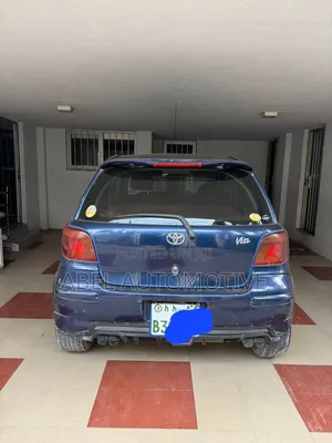 Toyota Vitz 1.0 FWD 5dr 2003 Blue
