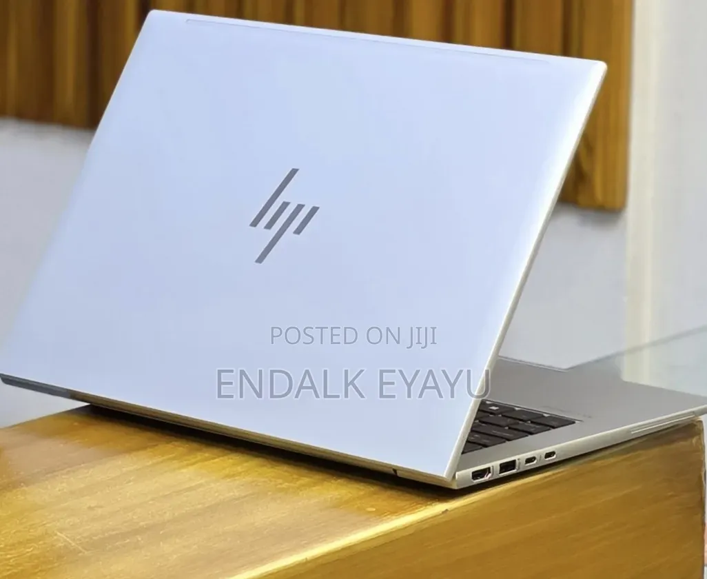 New Laptop HP EliteBook 840 G9 16GB Intel Core i7 SSD 512GB