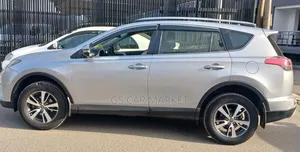 Toyota RAV4 2018 Silver