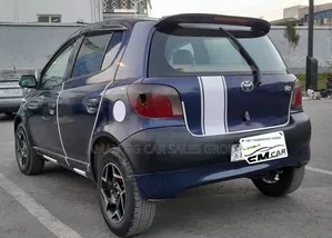 Toyota Vitz 2001 Blue