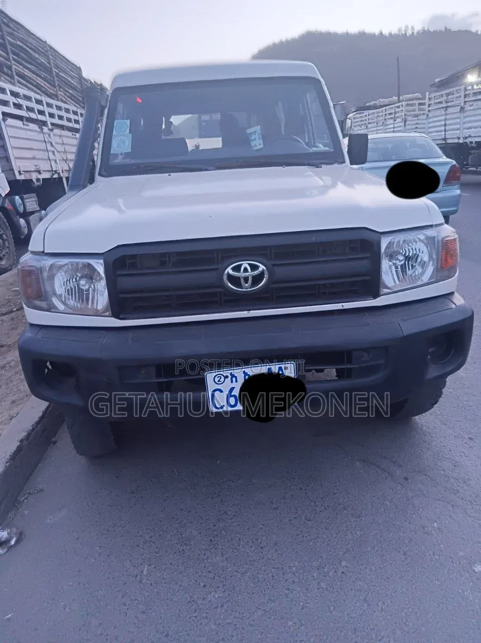 Toyota Land Cruiser 2017 White