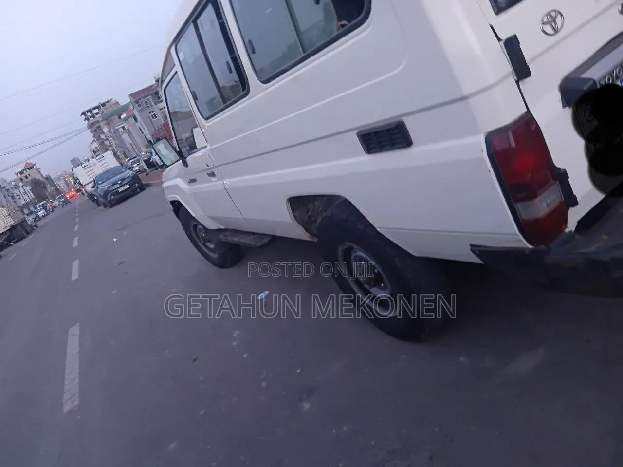 Toyota Land Cruiser 2017 White
