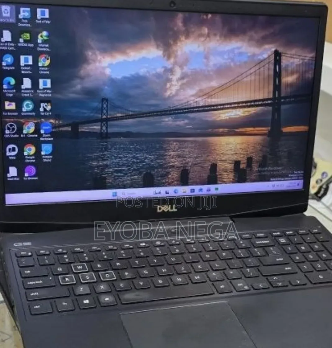 Laptop Dell G15 5535 16GB Intel Core i7 SSD 512GB