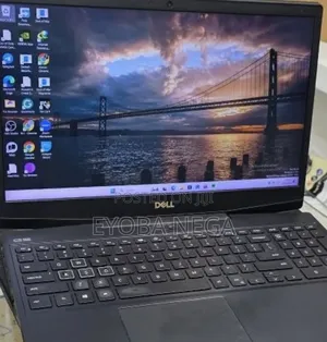 Laptop Dell G15 5535 16GB Intel Core i7 SSD 512GB