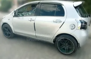 Toyota Yaris 2007 Silver