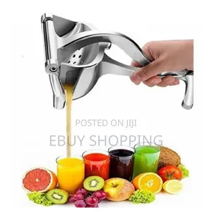 Commercial Grade Hand Press Juicer – Removable Parts Non-slip Feet