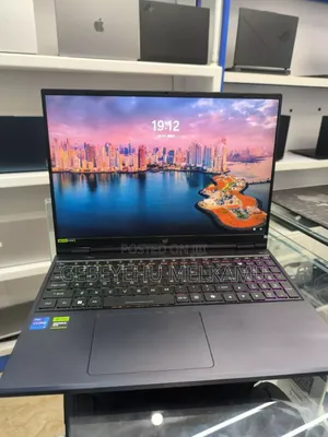 New Laptop MSI 16GB Intel Core i9 SSD 1T