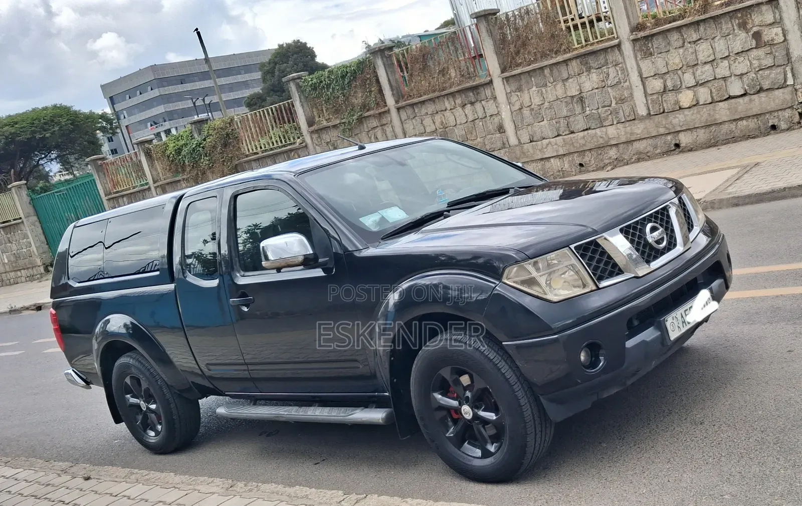 Nissan Navara 2009 Black
